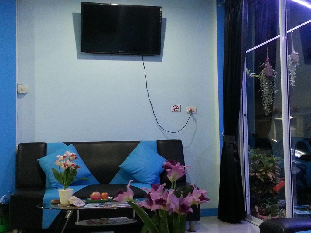 Dreams Guesthouse & Hostel Patong Exterior foto