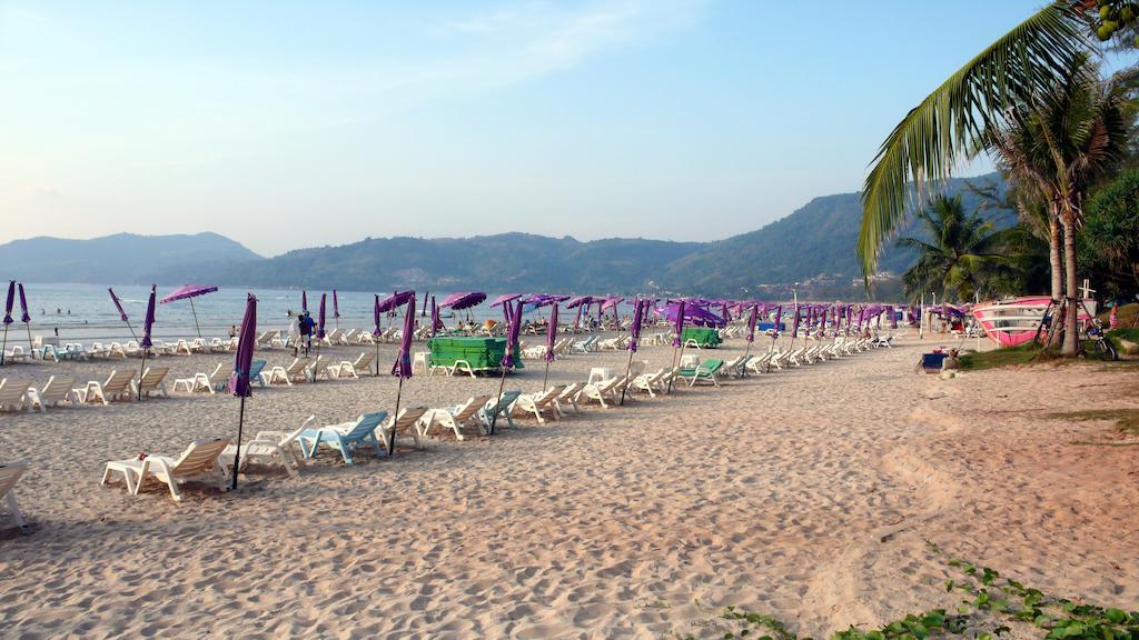 Dreams Guesthouse & Hostel Patong Exterior foto